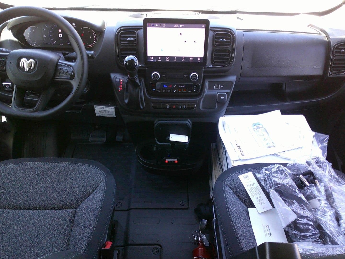 2026 ProMaster 2500 gallery image 2