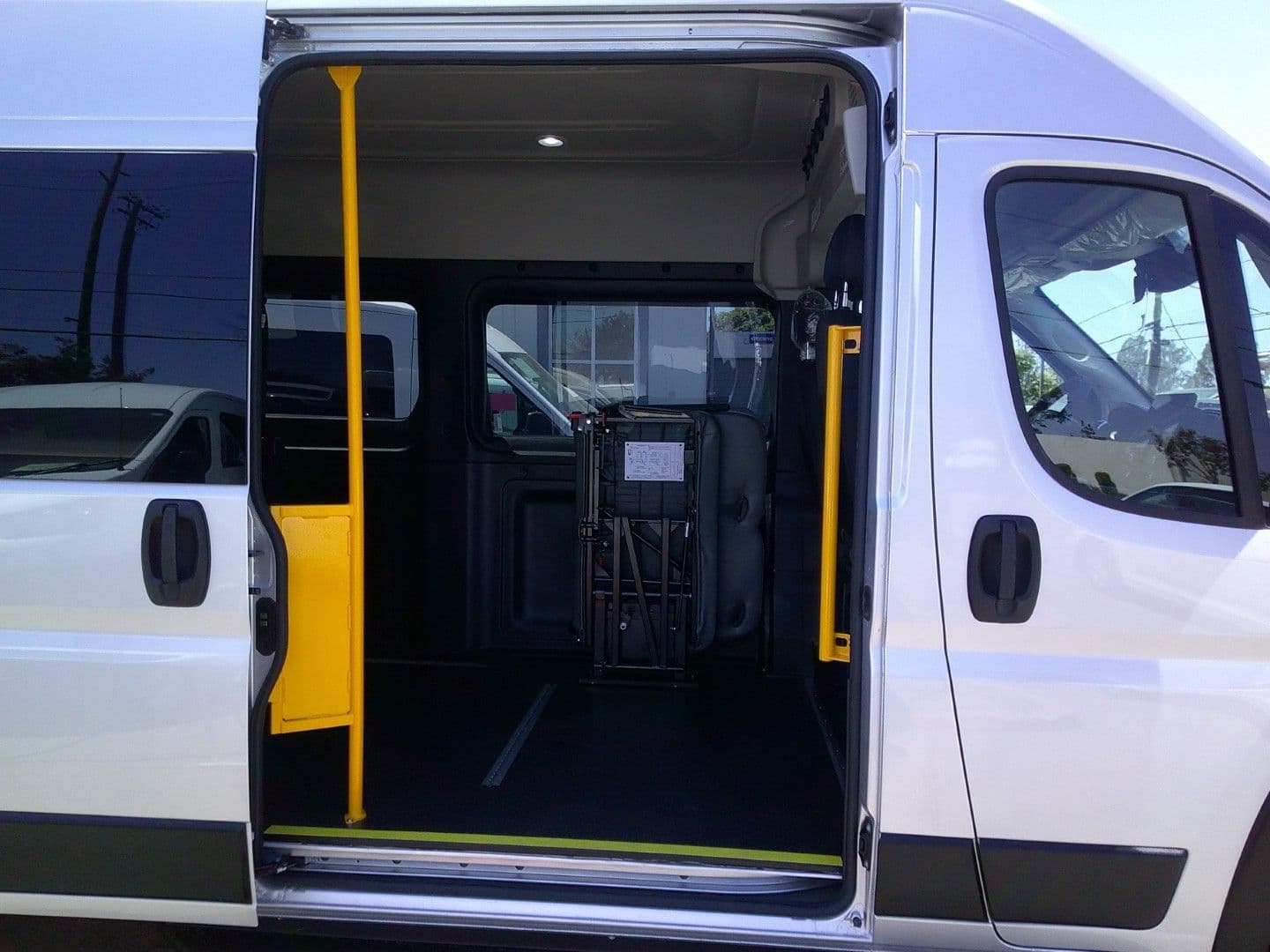 2026 ProMaster 2500 gallery image 1